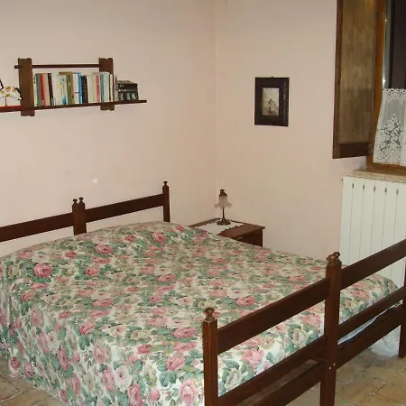 Da Edi E Lorenzo Bed & Breakfast 2*